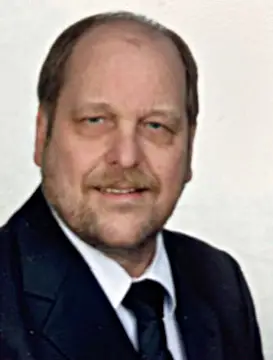 Rainer Klein - In der Auen 94<br><a href="tel:+49022049196515">02204 / 9196515</a><br><a href="tel:+491601097920">0160 / 1097920</a><br><a href="mailto:rainerklein55@gmx.de">E-Mail</a> - Ihre Ansprechpartner*innen: